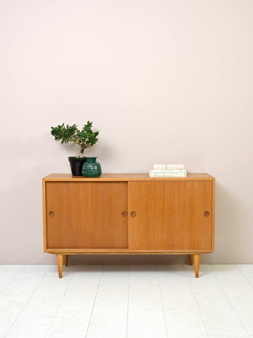 Sideboard-scandinavo-di-Borge-Mogensen-in-rovere