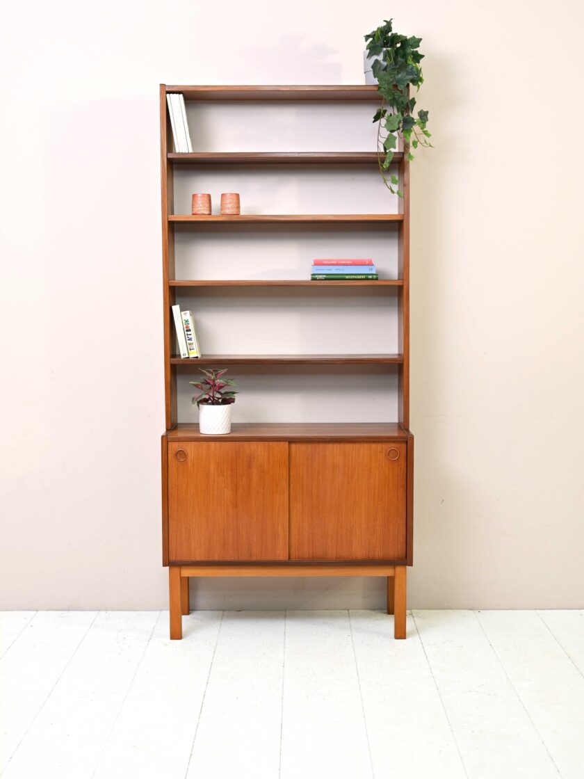 Libreria-scandinava-in-teak