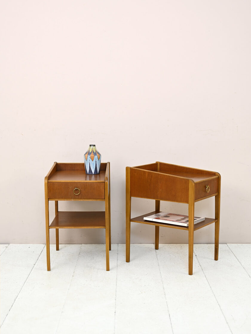 Coppia di comodini scandinavi 60s