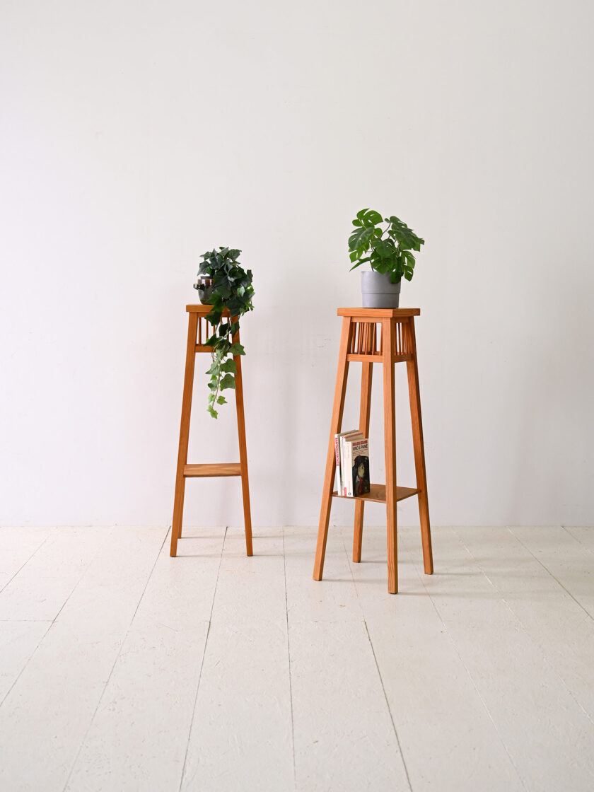 Scandinavian Deco flower stands