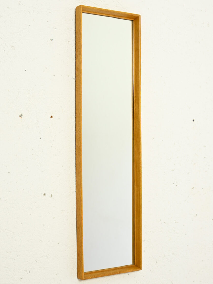 Scandinavian rectangular mirror