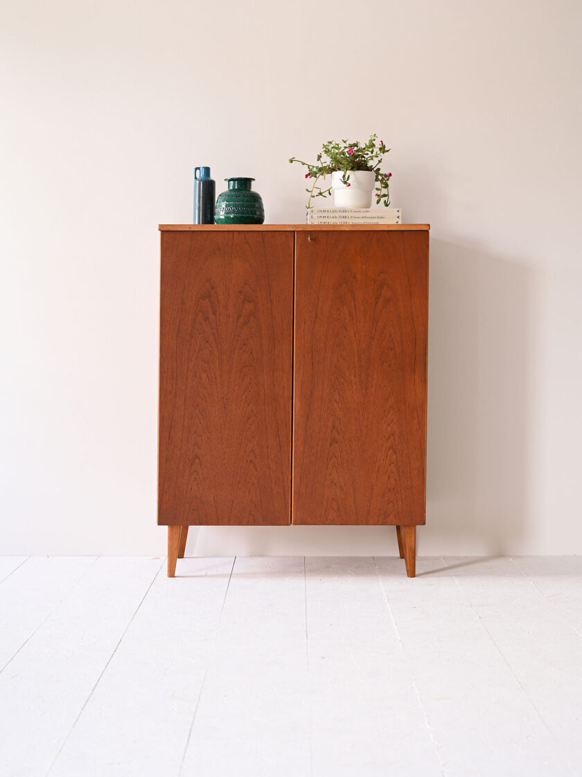 Credenza stile nordico vintage