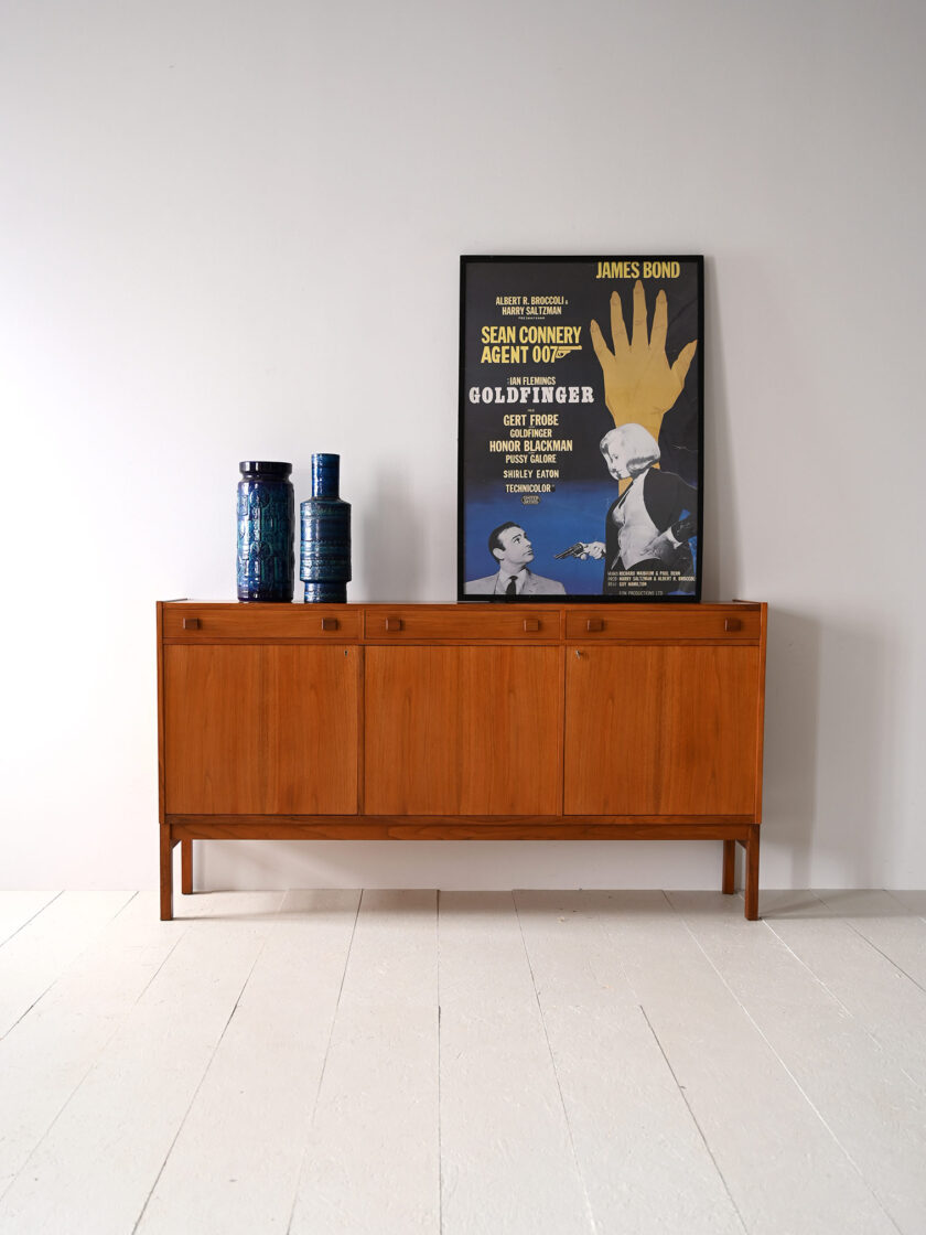 Sideboard-anni-‘60-con-tre-cassetti-alti