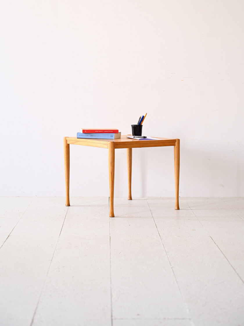 Coffee-Table-vintage-in-rovere