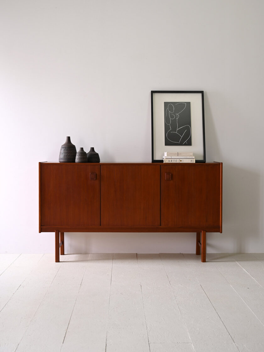 Sideboard di manifattura scandinava anni ‘50