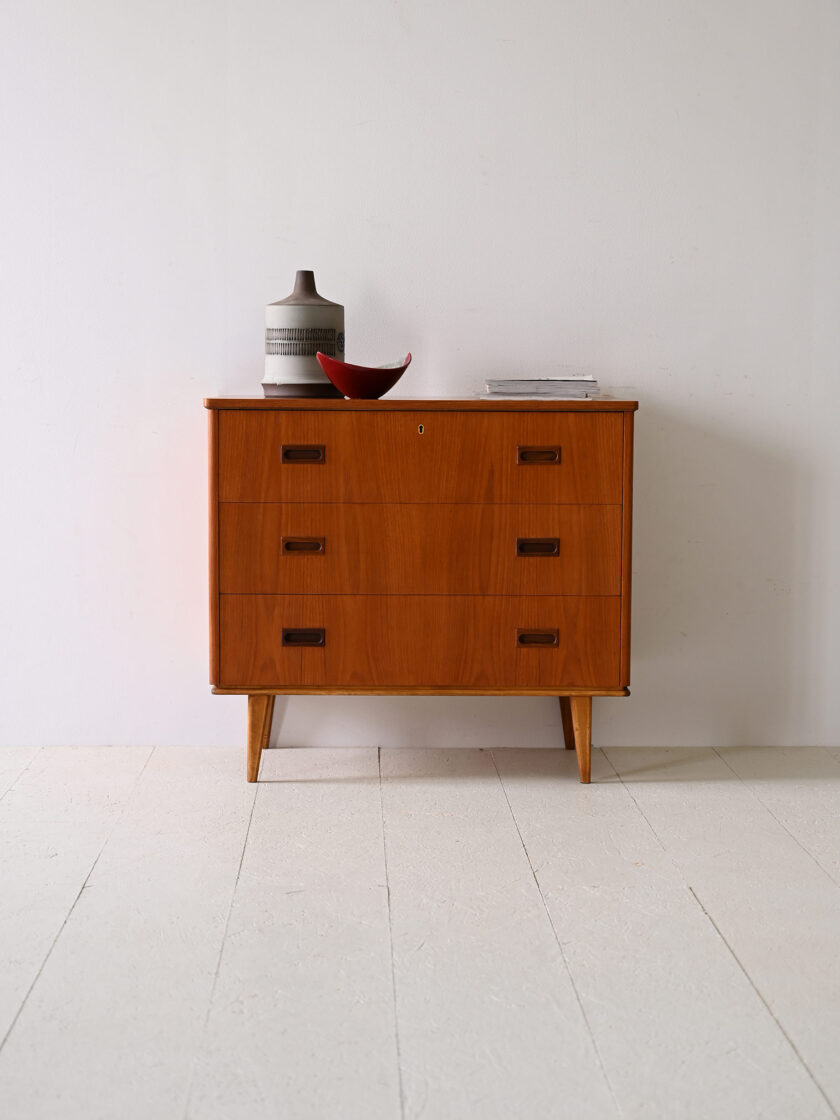 Cassettiera in teak scandinava con 3 cassetti