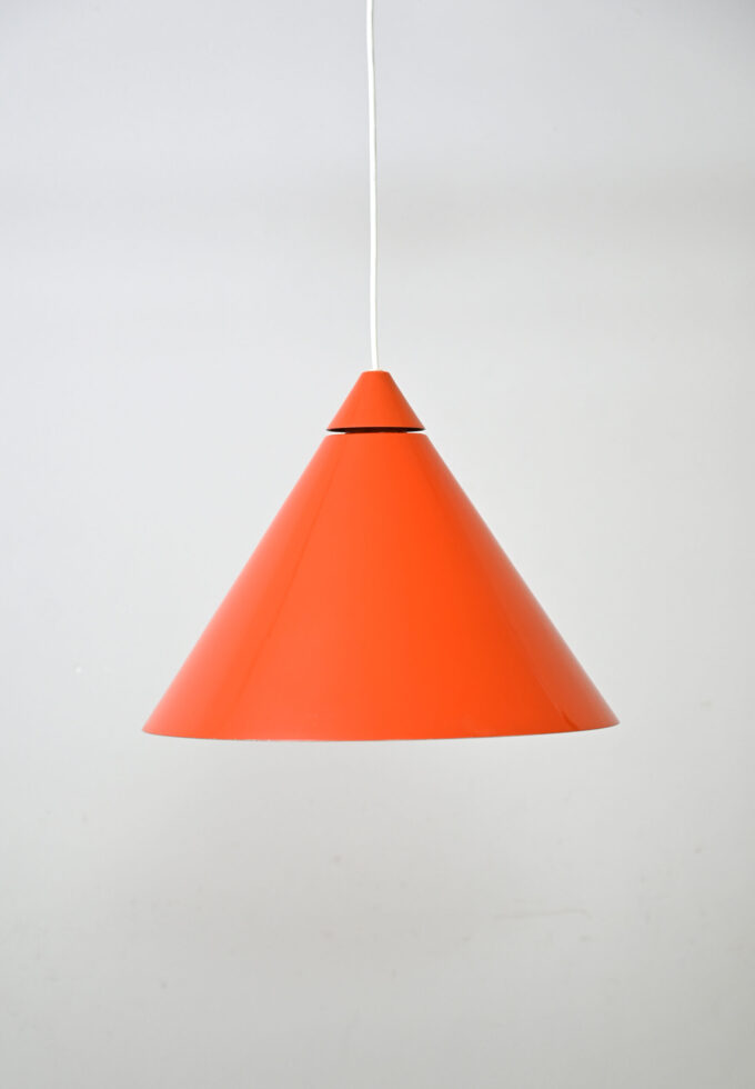 Lampada-scandinava-sospensione-arancione