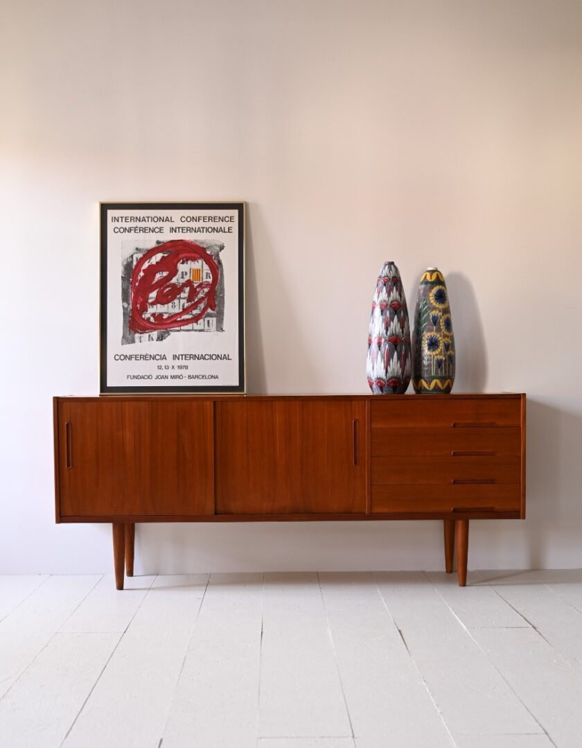 Sideboard scandinavo svedese di Nils Jonsson