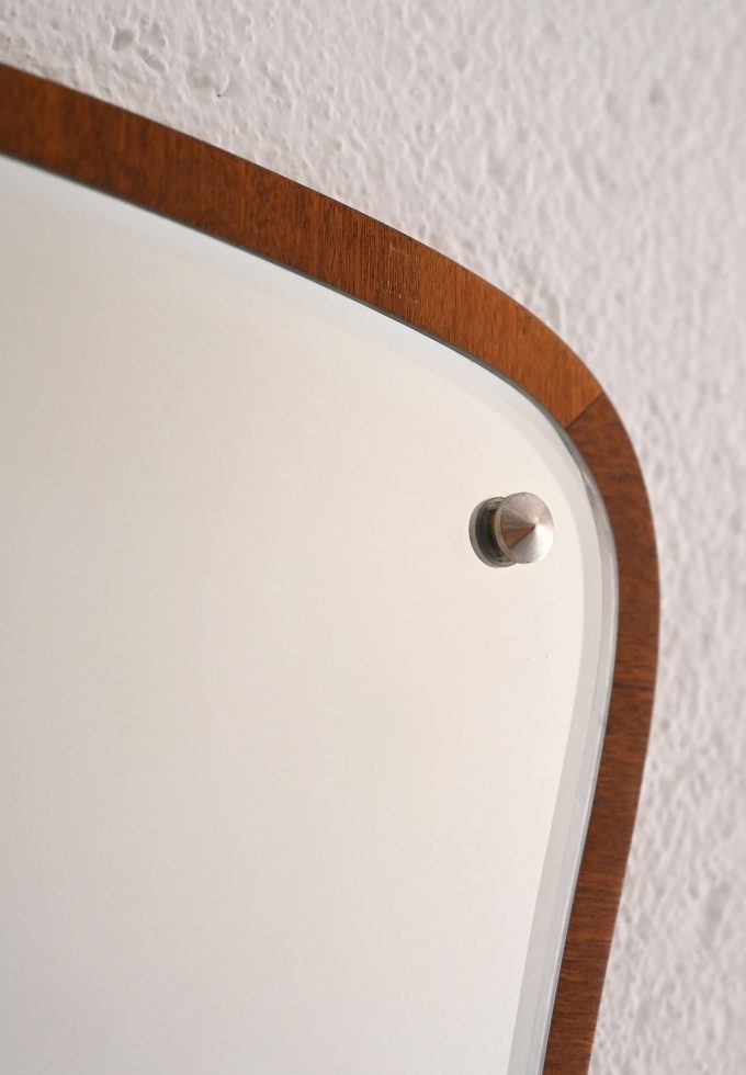 Specchio vintage con cornice curva-b