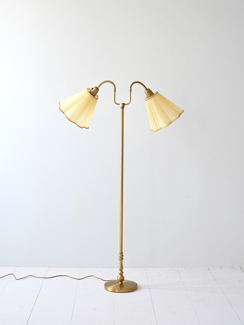 Lampada vintage con due bracci-c