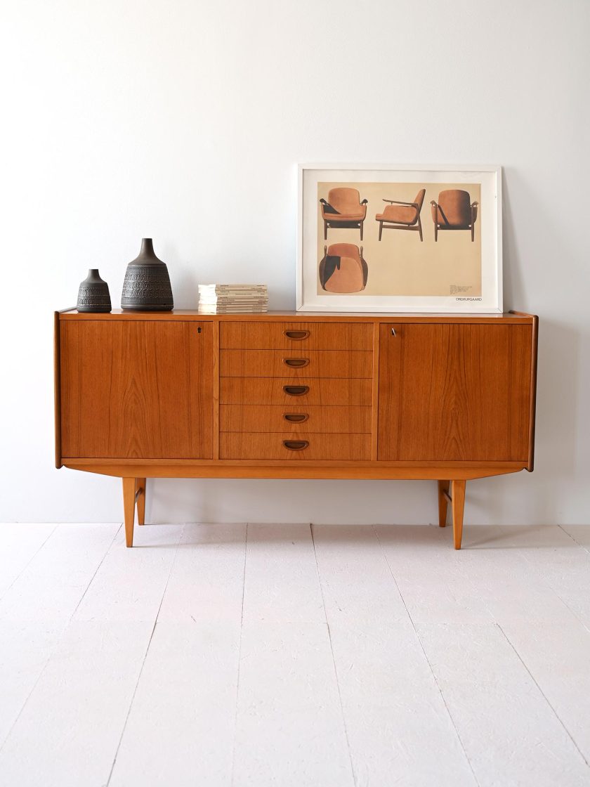 Sideboard anni '60 con cassetti centrali-b