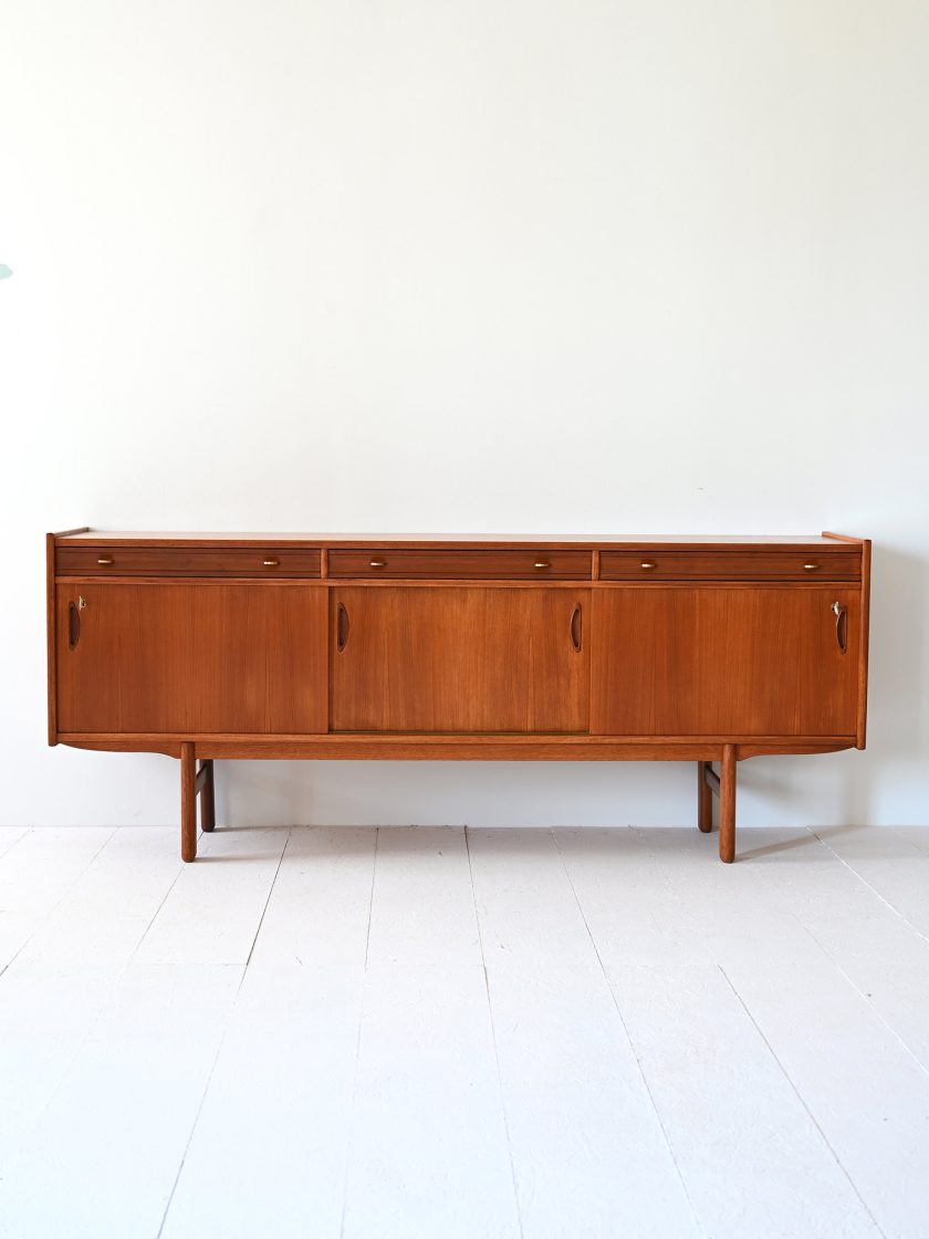 Sideboard norvegese anni '60-c