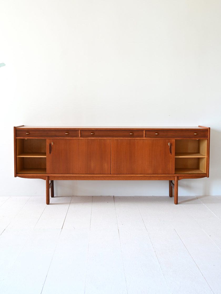 Sideboard norvegese anni '60-d