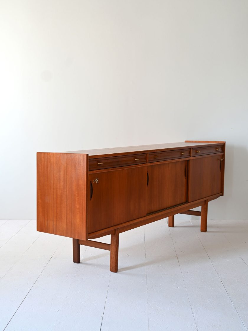 Sideboard norvegese anni '60-h